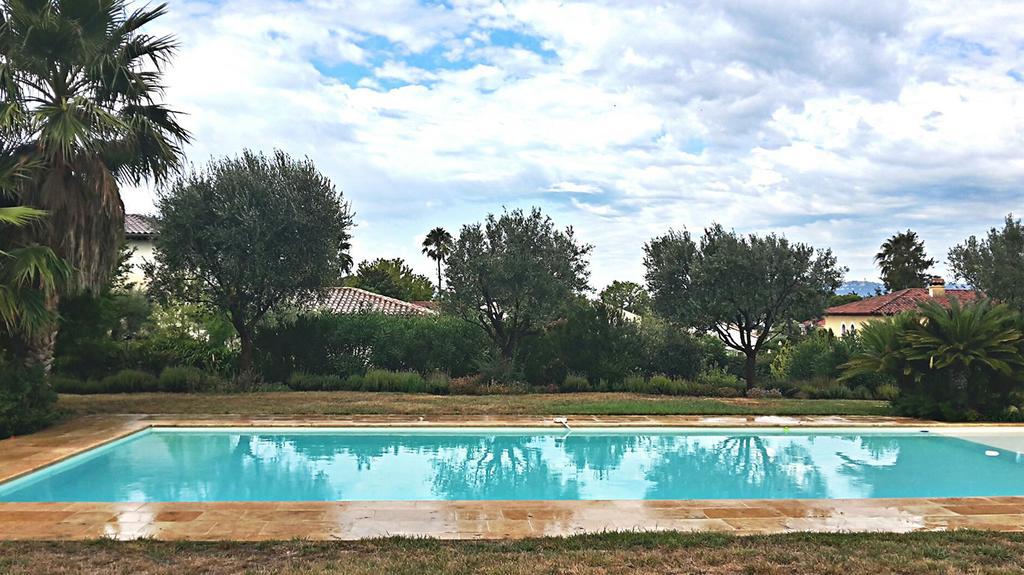 Villa Aloha Antibes Exteriör bild